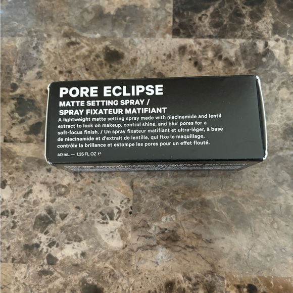 Milk Makeup Pore Eclipse Matte Setting Spray 1.35 fl oz-MINI Makeup Face New - Picture 2 of 4